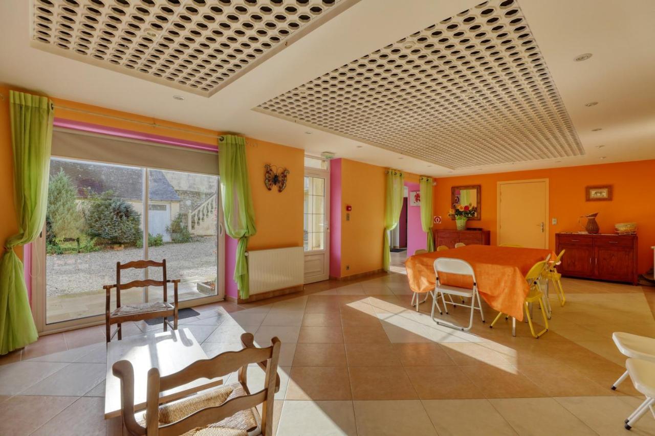 Maison Spacieuse Avec Jardin Pres De Le Bouffay Commes Dış mekan fotoğraf