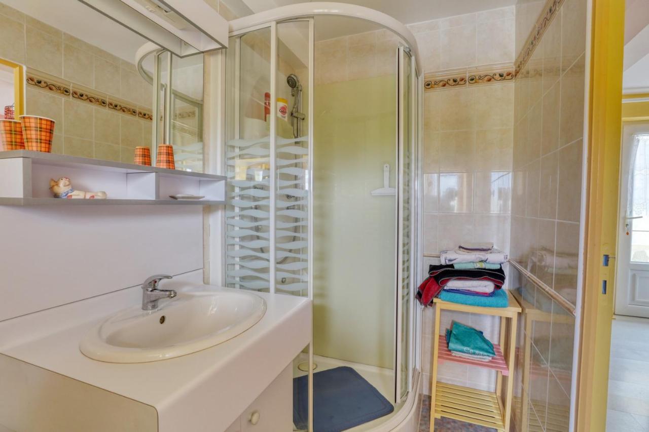 Maison Spacieuse Avec Jardin Pres De Le Bouffay Commes Dış mekan fotoğraf