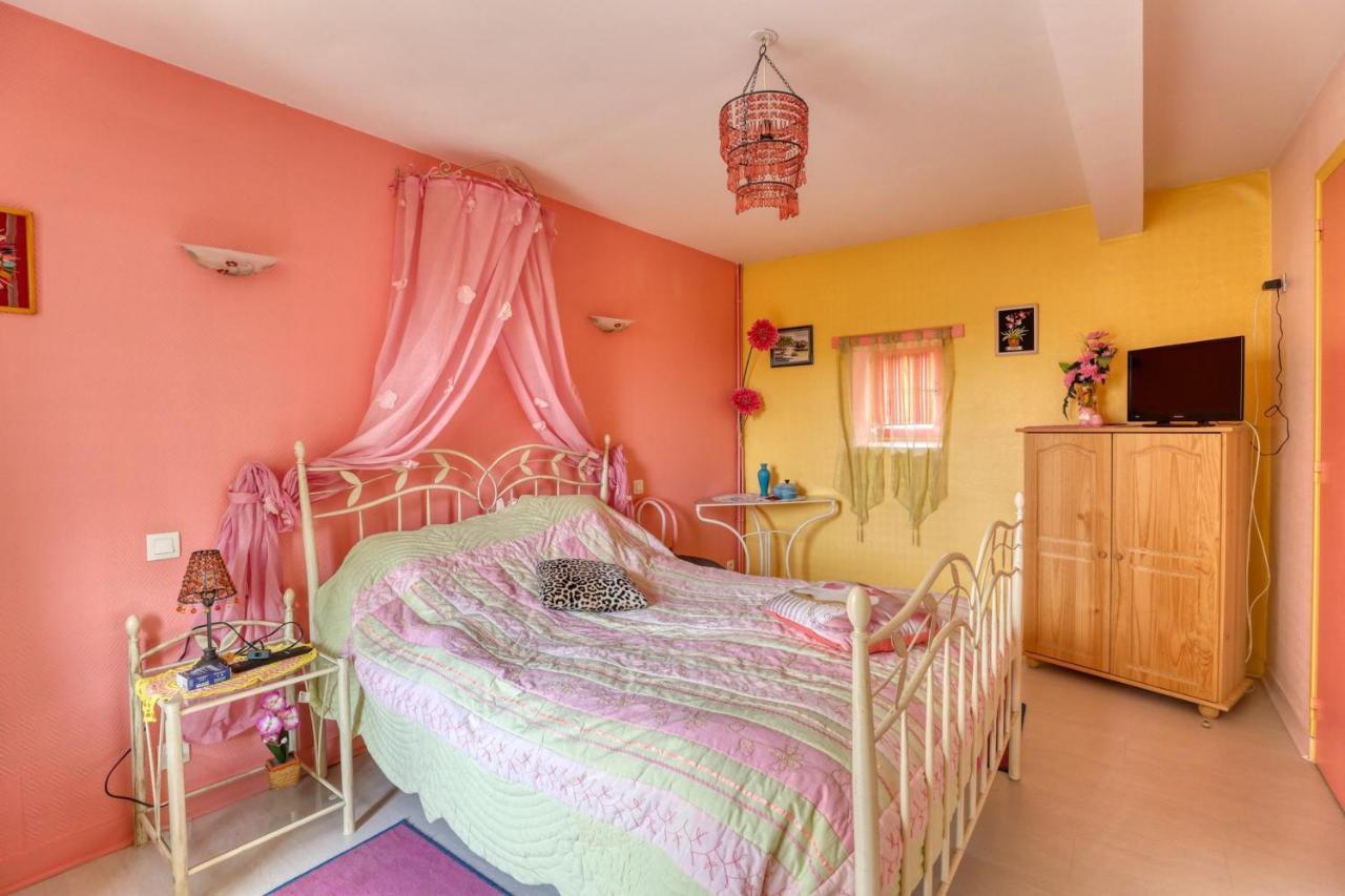 Maison Spacieuse Avec Jardin Pres De Le Bouffay Commes Dış mekan fotoğraf
