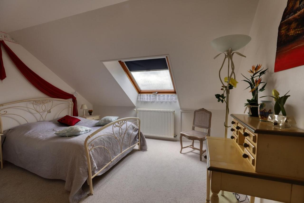 Maison Spacieuse Avec Jardin Pres De Le Bouffay Commes Dış mekan fotoğraf